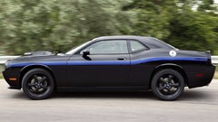 Cars dodge challenger