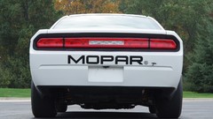 Cars dodge challenger mopar