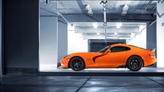 Cars dodge viper srt viper