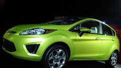 Cars ford fiesta green cars