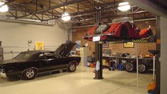 Cars garage Lifted workspace
