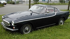 Cars grass Volvo p1800