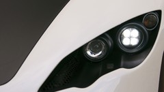 Cars headlights Tushek Renovatio