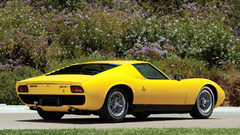 Cars Lamborghini Miura yellow