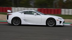Cars lexus lfa