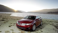 Cars Lincoln MKS