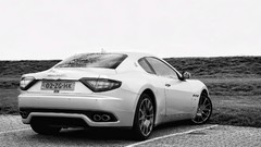 Cars Maserati monochrome back