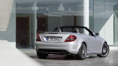 Cars Mercedes-Benz 2008 amg Mercedes-Benz SLK-Class
