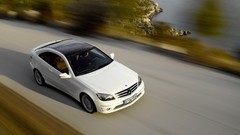 Cars Mercedes Benz C220