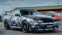 Cars Nissan Skyline R33