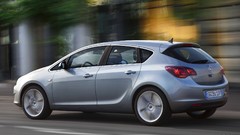 Cars Opel Astra