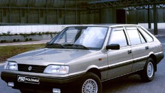 Cars Poland vehicles Polish front angle view Fabryka Samochodów 