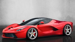 Cars races Ferrari LaFerrari