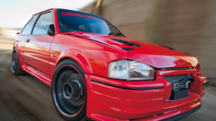 Cars racing Ford Escort