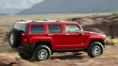 Cars ride hummer h3