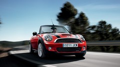 Cars ride roads Mini