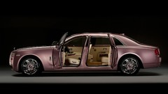 Cars Rolls Royce quartz open doors