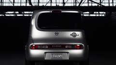 Cars silver Nissan Nissan