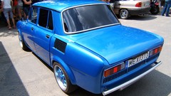 Cars skoda 100