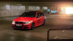 Cars static red cars BMW E91 BBM