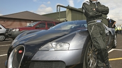 Cars top gear bugatti