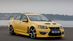 Cars Vauxhall VXR8 Holden
