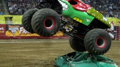 Cars wheelie Ninja Turtle monster truck monster jam