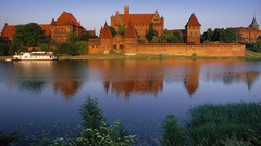 Castles Poland rivers Malbork