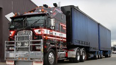 Caterpillar cars trucks Kenworth