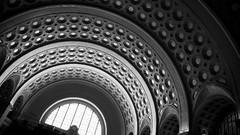 Ceiling grayscale Union Station