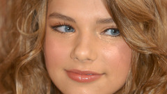 Celebrity Indiana Evans