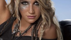 Celebrity kesha