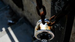 Chains Locks