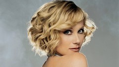 Christina Applegate blondes