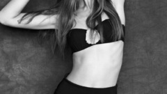 Cintia dicker photoshoot hat