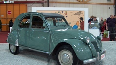 Citroen 2CV 1949 blistering