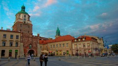 Cityscapes night old stare