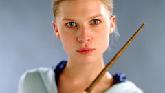 Clemence poesy Fleur Delacour