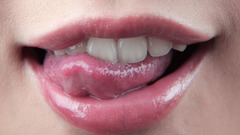 Close-up bite lips Lexi