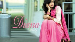 Cocktail bollywood deepika padukone Diana Penty