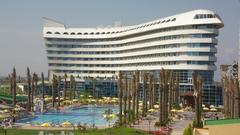 Concorde Hotel architecture