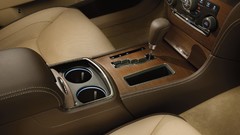 Console series chrysler 300