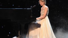 Country woman Celebrity Actress blondes taylor swift singers 