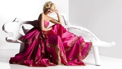 Country woman Pop Faith Hill