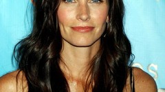 Courteney Cox