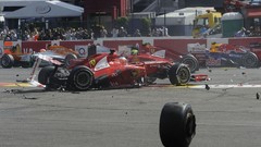 Crash fernando alonso racing cars formula one red cars Ferrari 