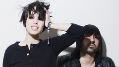 Crystal castles Alice Glass