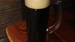 Dark beer and high tall Resolution