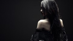 Dark woman skin Noire Erwintirta