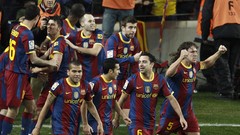 David Villa FC Barcelona Dani Alves